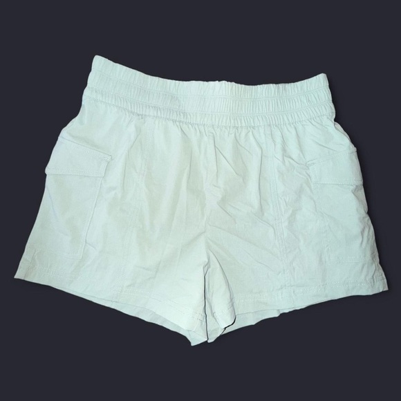 Yogalicious Pants - Women's Light Green Shorts